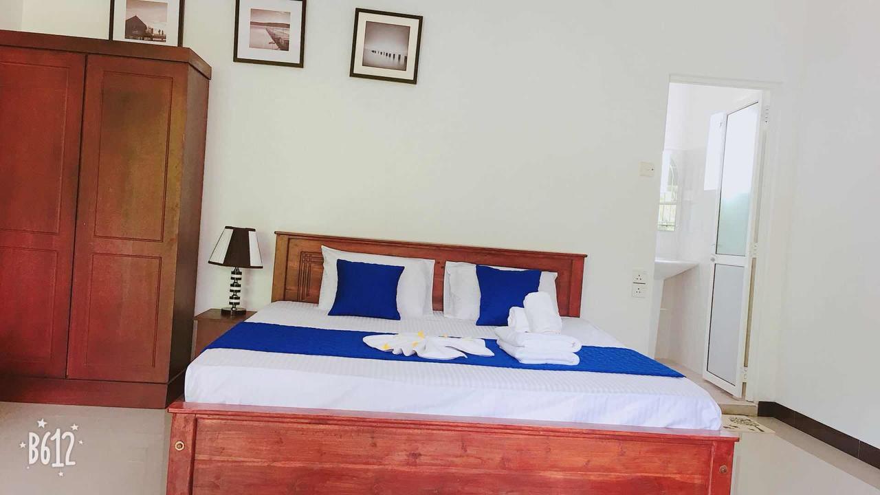מיריסה Blue Whale Holiday Hotel מראה חיצוני תמונה