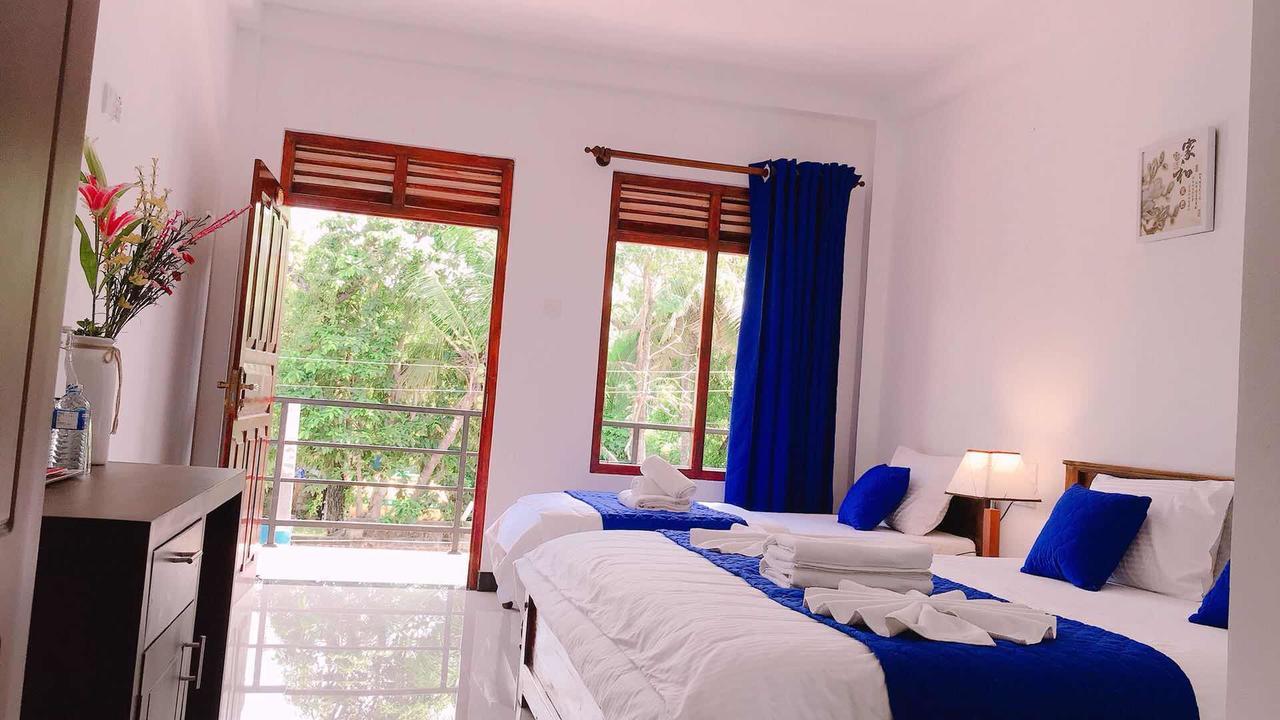 מיריסה Blue Whale Holiday Hotel מראה חיצוני תמונה