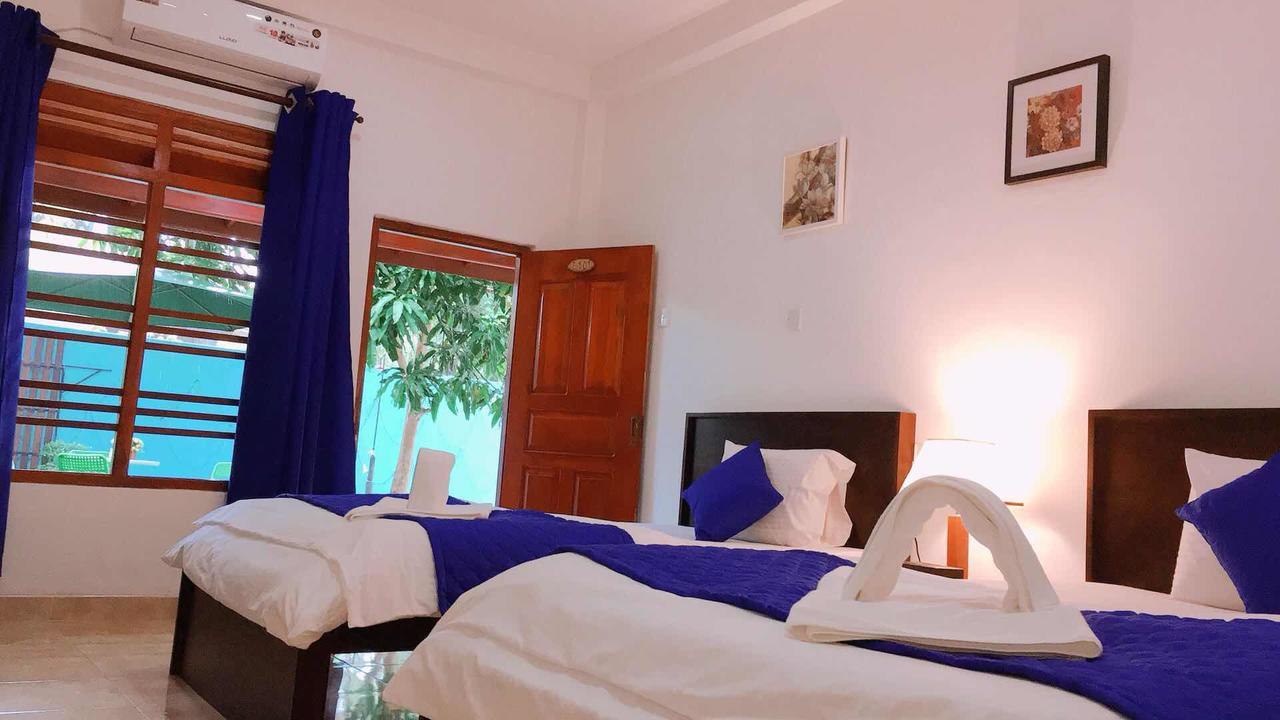 מיריסה Blue Whale Holiday Hotel מראה חיצוני תמונה