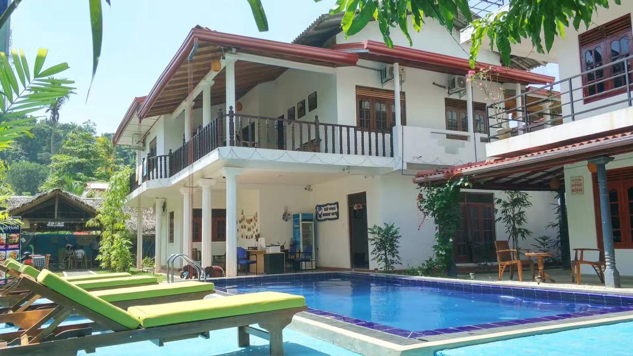 מיריסה Blue Whale Holiday Hotel מראה חיצוני תמונה
